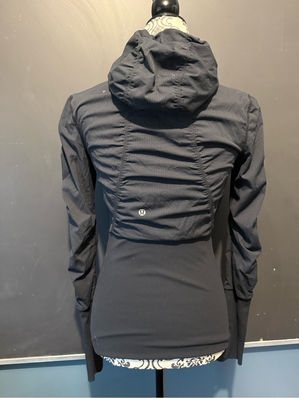 Lululemon Studio Jacket - Picture 4 of 6